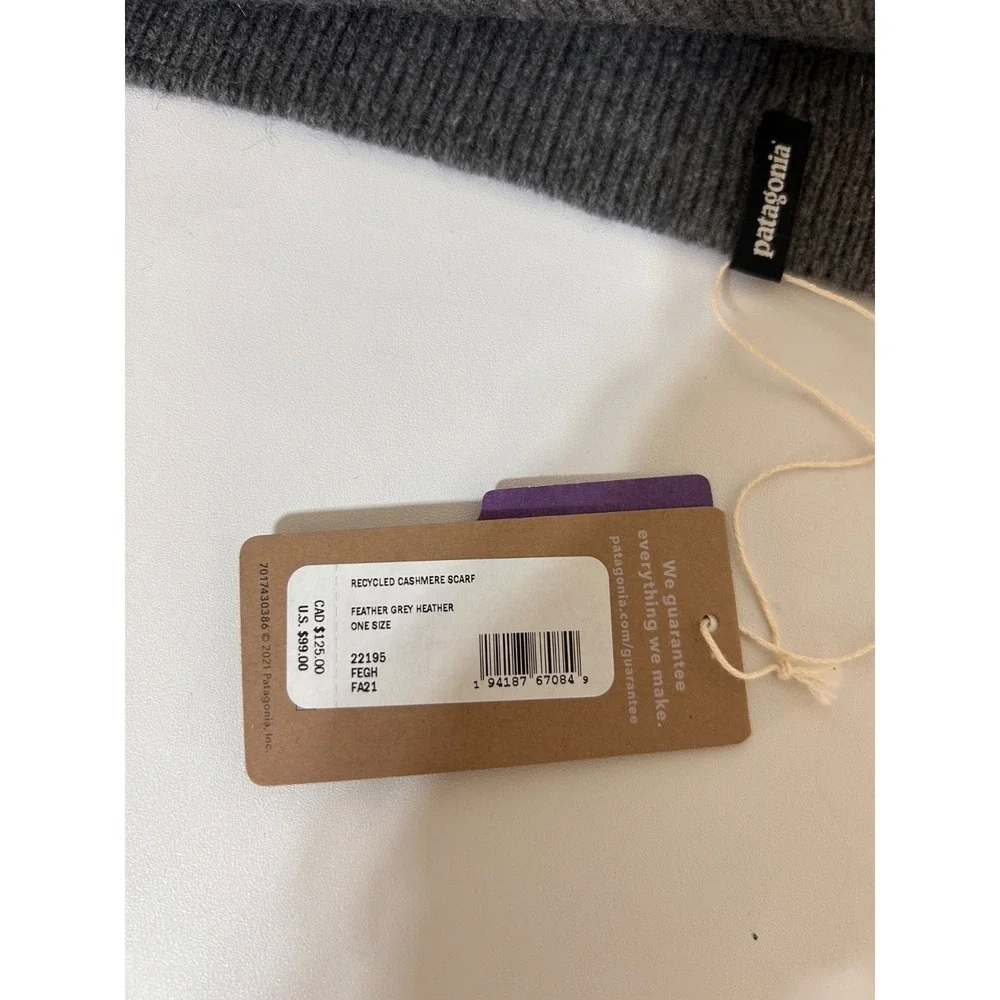 NWT $99 Patagonia Cashmere Wool Feather Soft Scarf Heather Gray 62X9 b2